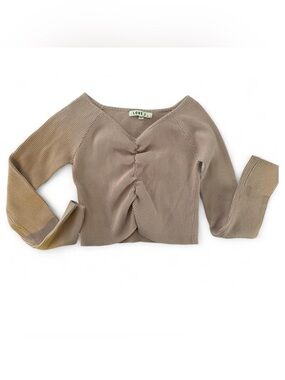 Crop top sweater